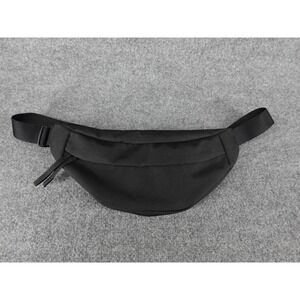 Everlane ReNew Fanny Pack Mens Womens Black Minimalist Belt Bag One Size